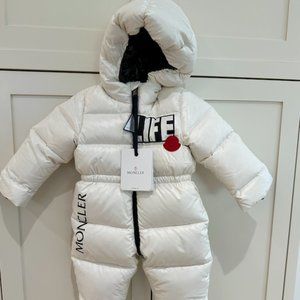 MONCLER ENFANT SNOWSUIT (Baby 6-9 months)